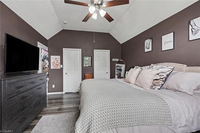 842 Charter Oaks Drive, Randleman, NC 27317