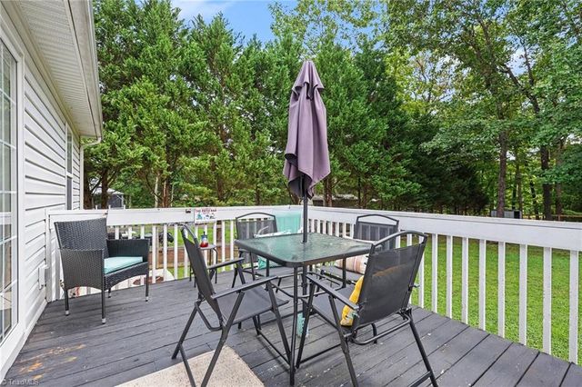 842 Charter Oaks Drive, Randleman, NC 27317
