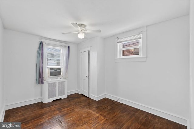 4549 D ST, Philadelphia, PA 19120