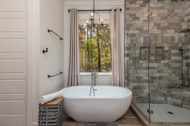 570 WILDWOOD RD, Eads, TN 38028