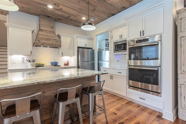 570 WILDWOOD RD, Eads, TN 38028