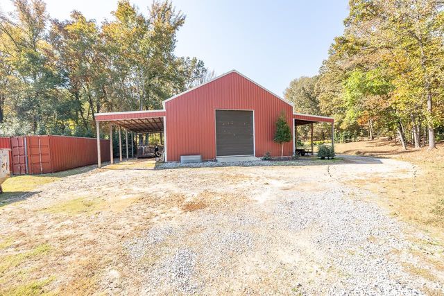 570 WILDWOOD RD, Eads, TN 38028