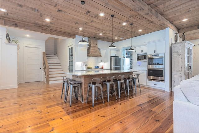 570 WILDWOOD RD, Eads, TN 38028