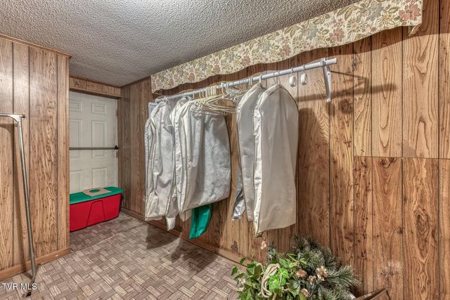 1636 Forge Creek Road, Mountain City, TN 37683