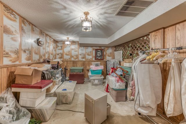 1636 Forge Creek Road, Mountain City, TN 37683