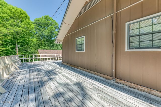 1636 Forge Creek Road, Mountain City, TN 37683