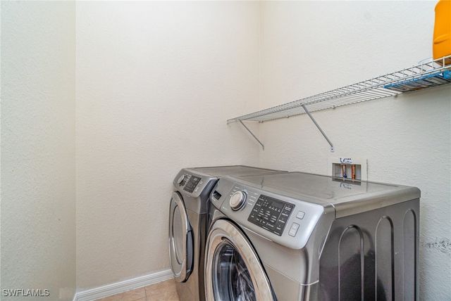 11404 Lake Cypress LOOP, Fort Myers, FL 33913