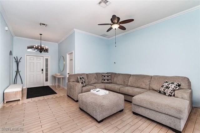 11404 Lake Cypress LOOP, Fort Myers, FL 33913