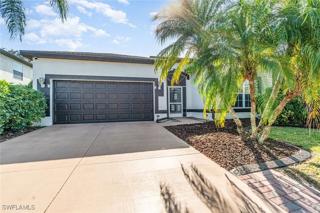 11404 Lake Cypress LOOP, Fort Myers, FL 33913