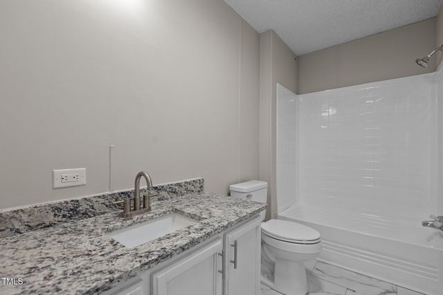 89 Winding Lane, La Grange, NC 28551