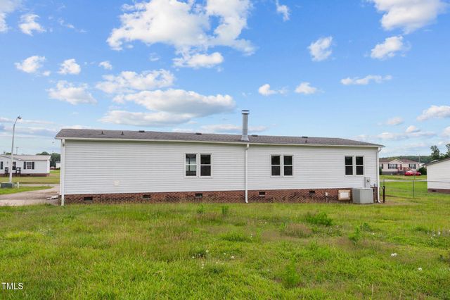 89 Winding Lane, La Grange, NC 28551