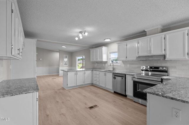 89 Winding Lane, La Grange, NC 28551