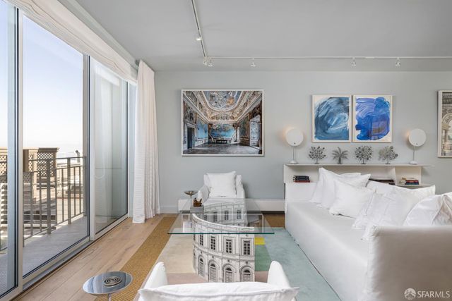 1080 Chestnut Street 3B, San Francisco, CA 94109