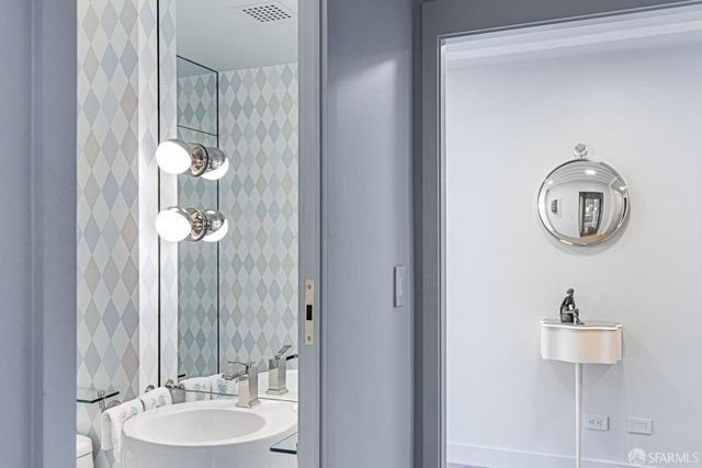 1080 Chestnut Street 3B, San Francisco, CA 94109