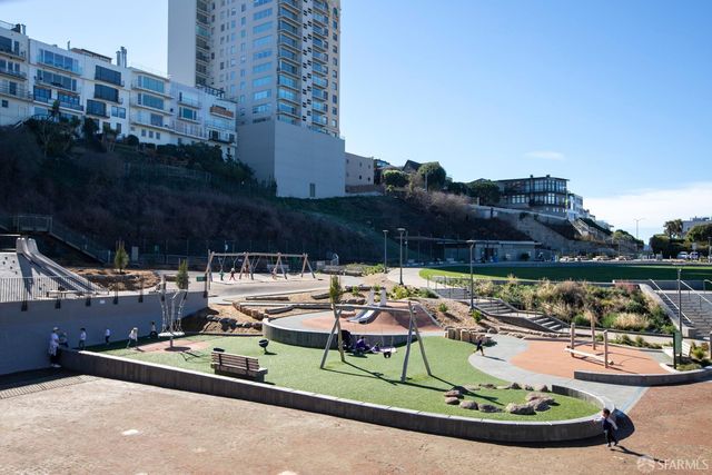 1080 Chestnut Street 3B, San Francisco, CA 94109