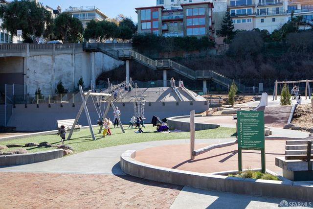 1080 Chestnut Street 3B, San Francisco, CA 94109