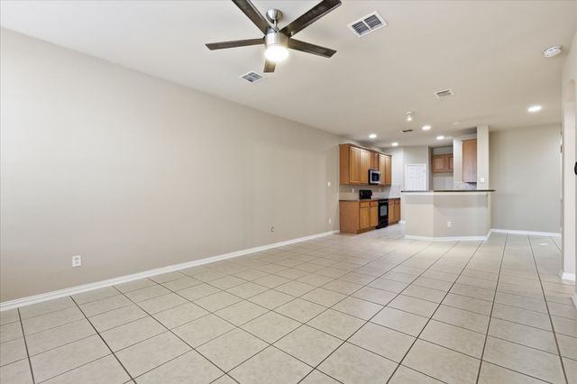 1725 Brookview Drive, Carrollton, TX 75007