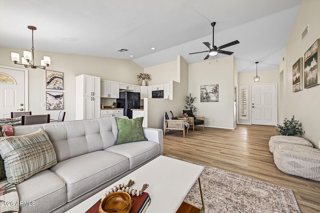 6893 S LAKE FOREST Court, Chandler, AZ 85249 — photo 2