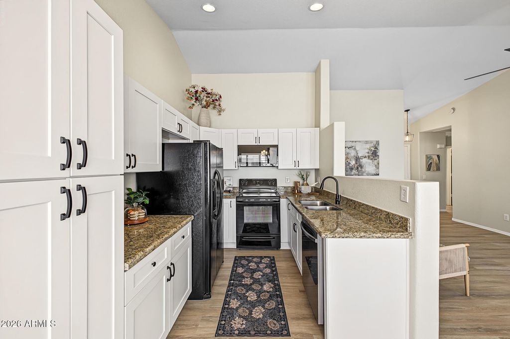 6893 S LAKE FOREST Court, Chandler, AZ 85249 — photo 5