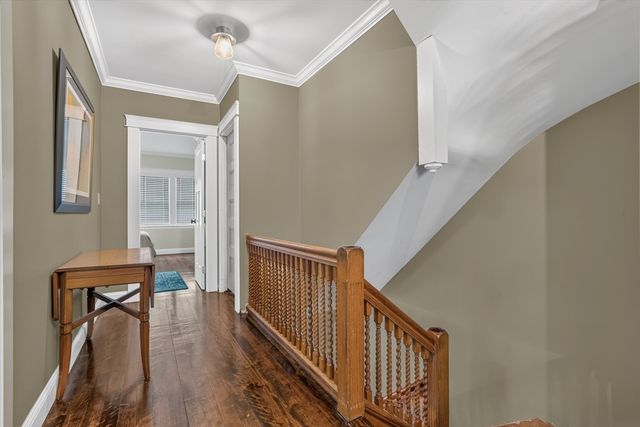 9 S Munroe Terr 9, Boston, MA 02122