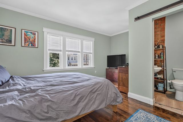 9 S Munroe Terr 9, Boston, MA 02122