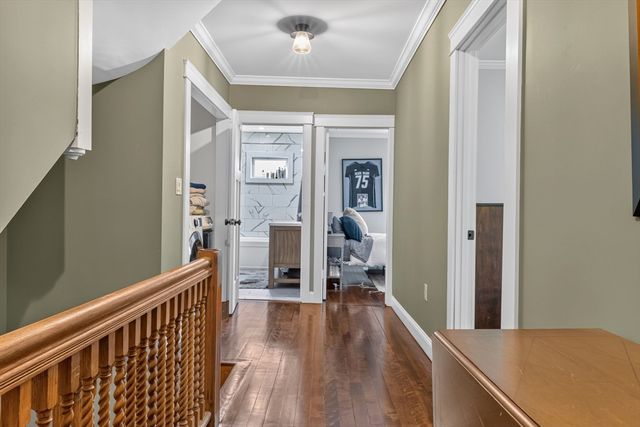 9 S Munroe Terr 9, Boston, MA 02122