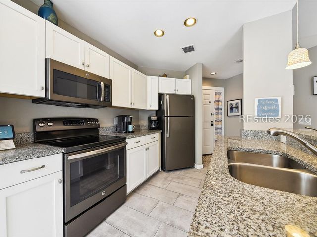 75 Ocean Ln Apt 705, Hilton Head Island, SC 29928