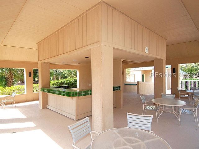 75 Ocean Ln Apt 705, Hilton Head Island, SC 29928