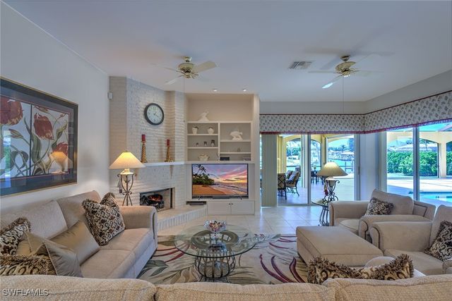 1639 McIlvaine CT, Marco Island, FL 34145