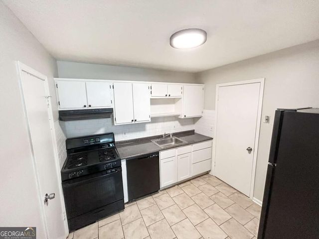 2251 Salt Springs Place, Austell, GA 30168