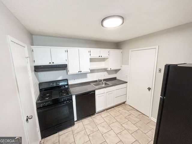2251 Salt Springs Place, Austell, GA 30168