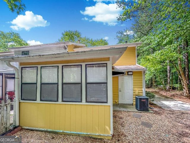 2251 Salt Springs Place, Austell, GA 30168