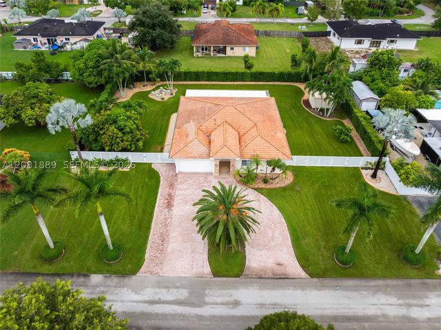 20425 SW 319th St, Homestead, FL 33030