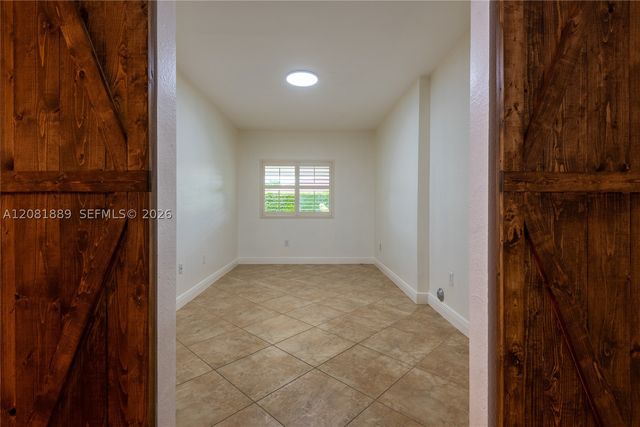 20425 SW 319th St, Homestead, FL 33030