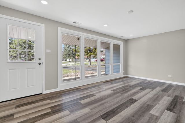 17829 Baker Court, Country Club Hills, IL 60478