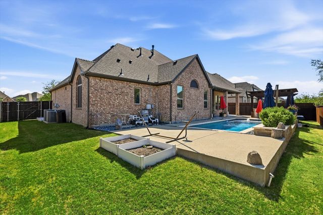 505 Fisher Drive, Trophy Club, TX 76262
