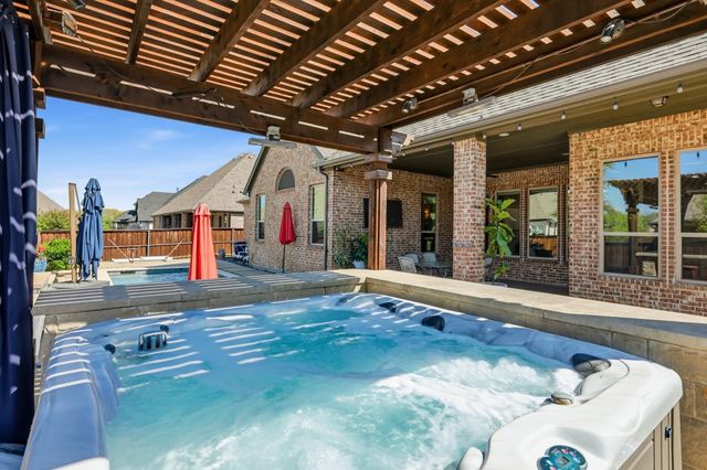 505 Fisher Drive, Trophy Club, TX 76262