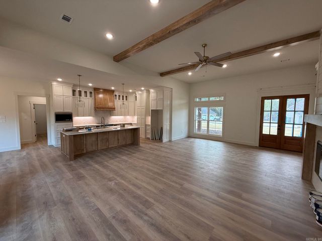 1 Grey Wolf Cove, Greenbrier, AR 72058