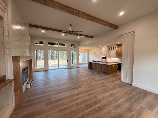 1 Grey Wolf Cove, Greenbrier, AR 72058