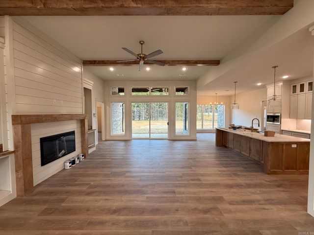 1 Grey Wolf Cove, Greenbrier, AR 72058