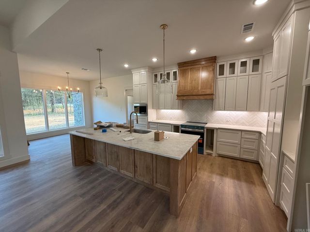 1 Grey Wolf Cove, Greenbrier, AR 72058