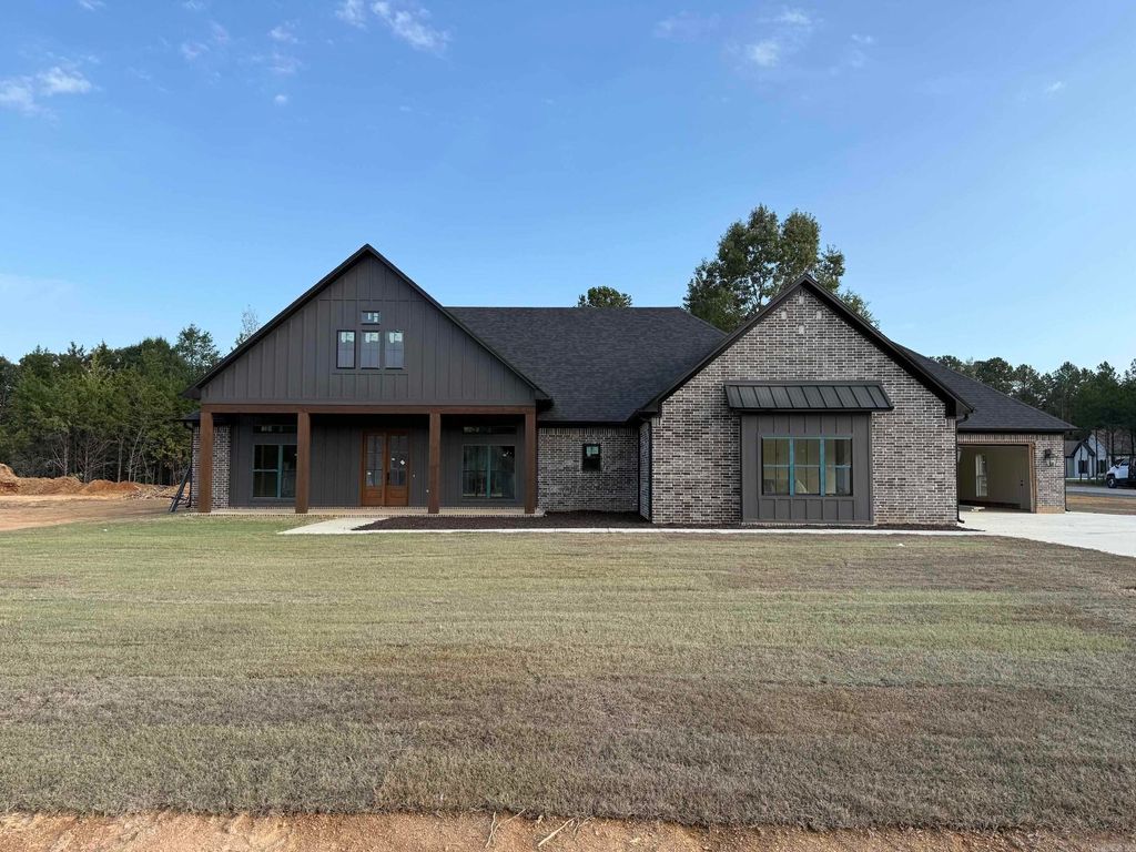 1 Grey Wolf Cove, Greenbrier, AR 72058