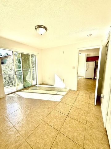 630 85th St 107, Miami Beach, FL 33141