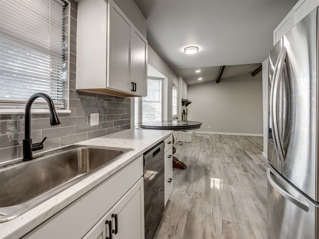 5617 S 88th East Avenue, Tulsa, OK 74145
