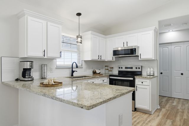 4360 Marilyn Court, Gulf Breeze, FL 32563