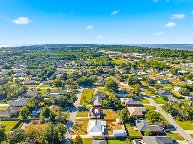 4360 Marilyn Court, Gulf Breeze, FL 32563