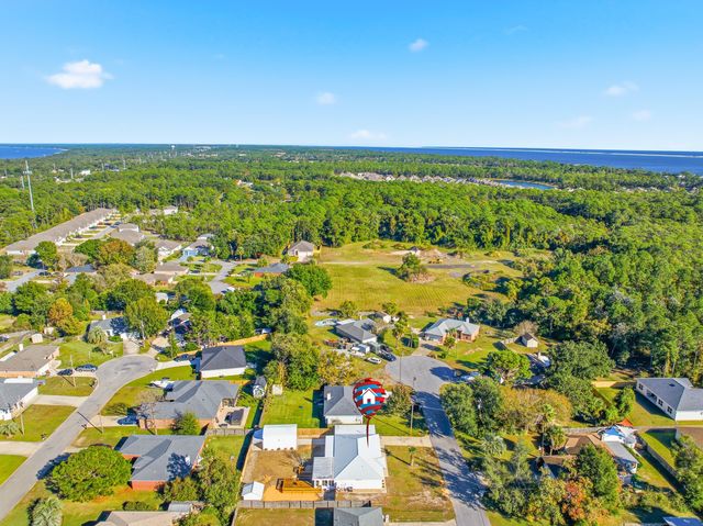 4360 Marilyn Court, Gulf Breeze, FL 32563