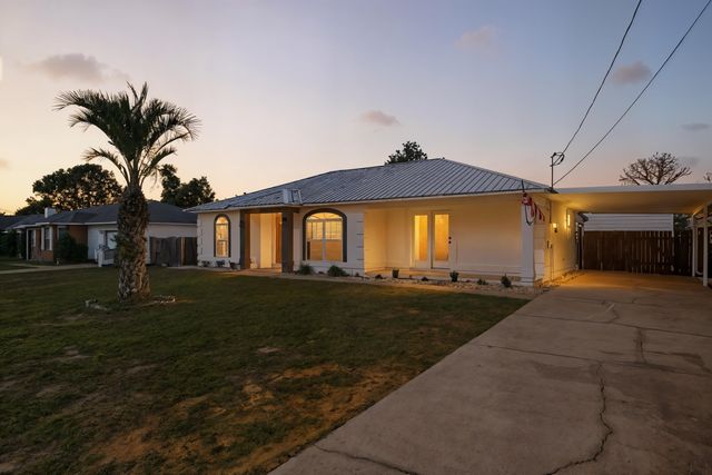 4360 Marilyn Court, Gulf Breeze, FL 32563