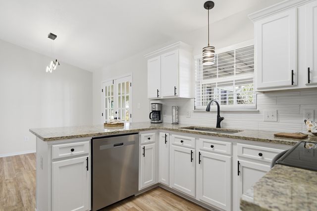 4360 Marilyn Court, Gulf Breeze, FL 32563