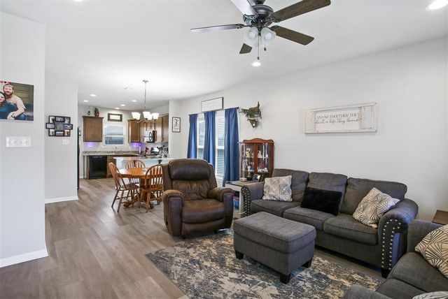 128 Haygood Pt Point, Sulphur, LA 70665